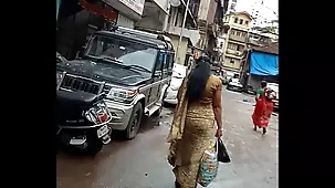 Indian MILF with curvy body gets gangbanged and squirts