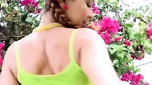 Serena 18 showcases her voluptuous figure in an outdoor bikini photoshoot